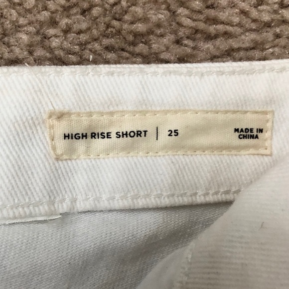 White High Rise PacSun Shorts - Picture 2 of 3